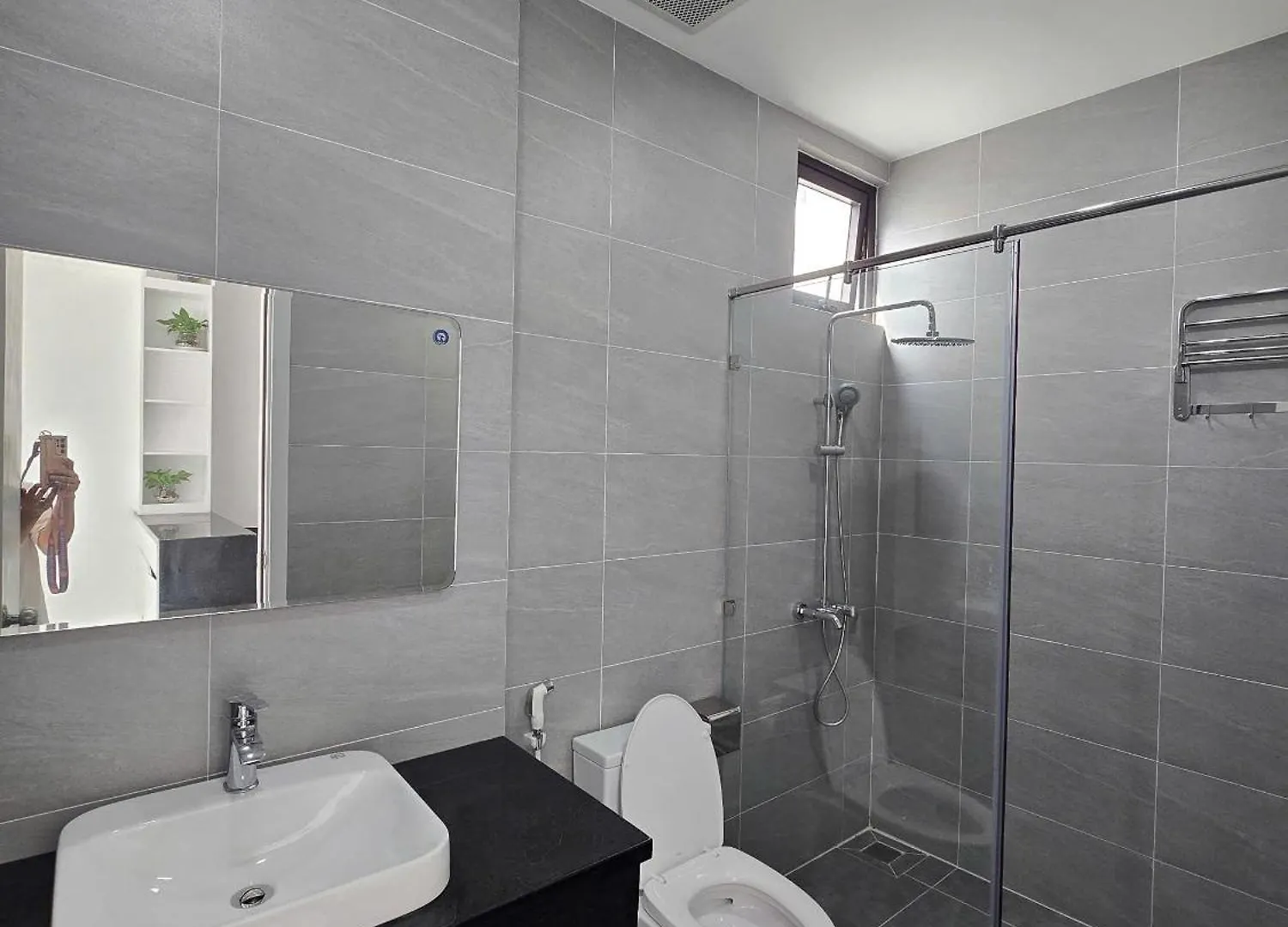 Cho Nghi Cho Thue Trong Ngay Di Bo Ra Bai Sau 173 Apartment Vung Tau Vietnam