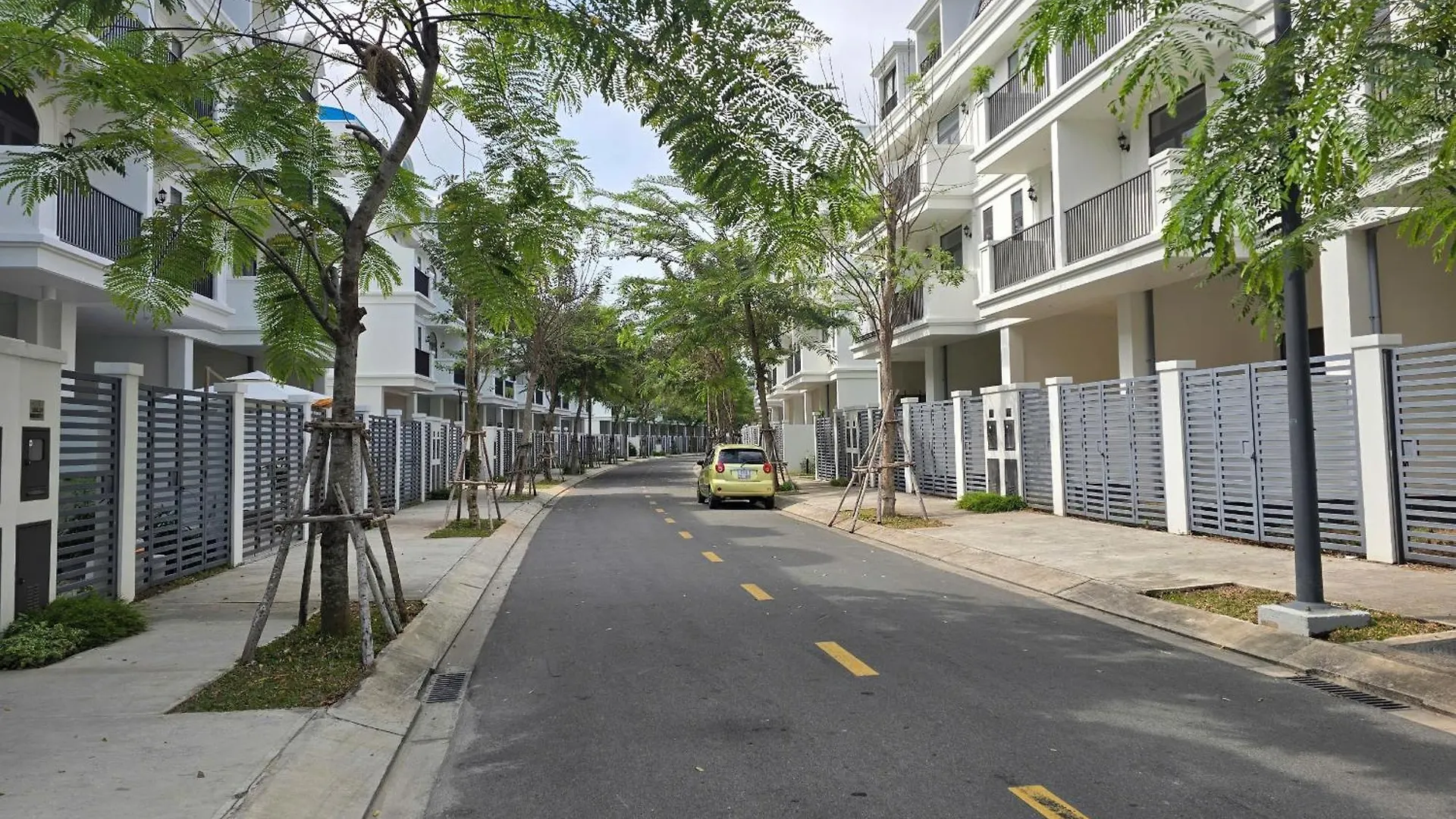Cho Nghi Cho Thue Trong Ngay Di Bo Ra Bai Sau 173 Apartment