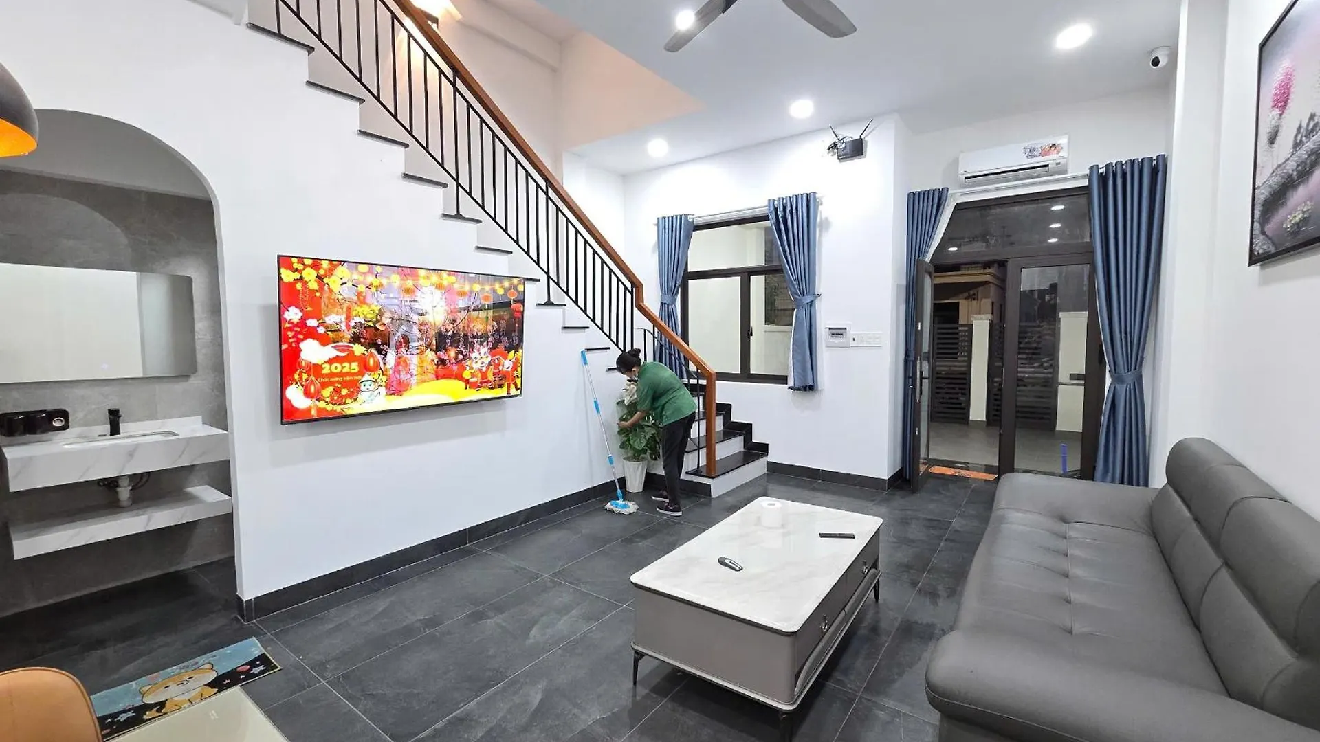 Apartment Cho Nghi Cho Thue Trong Ngay Di Bo Ra Bai Sau 173 Vietnam