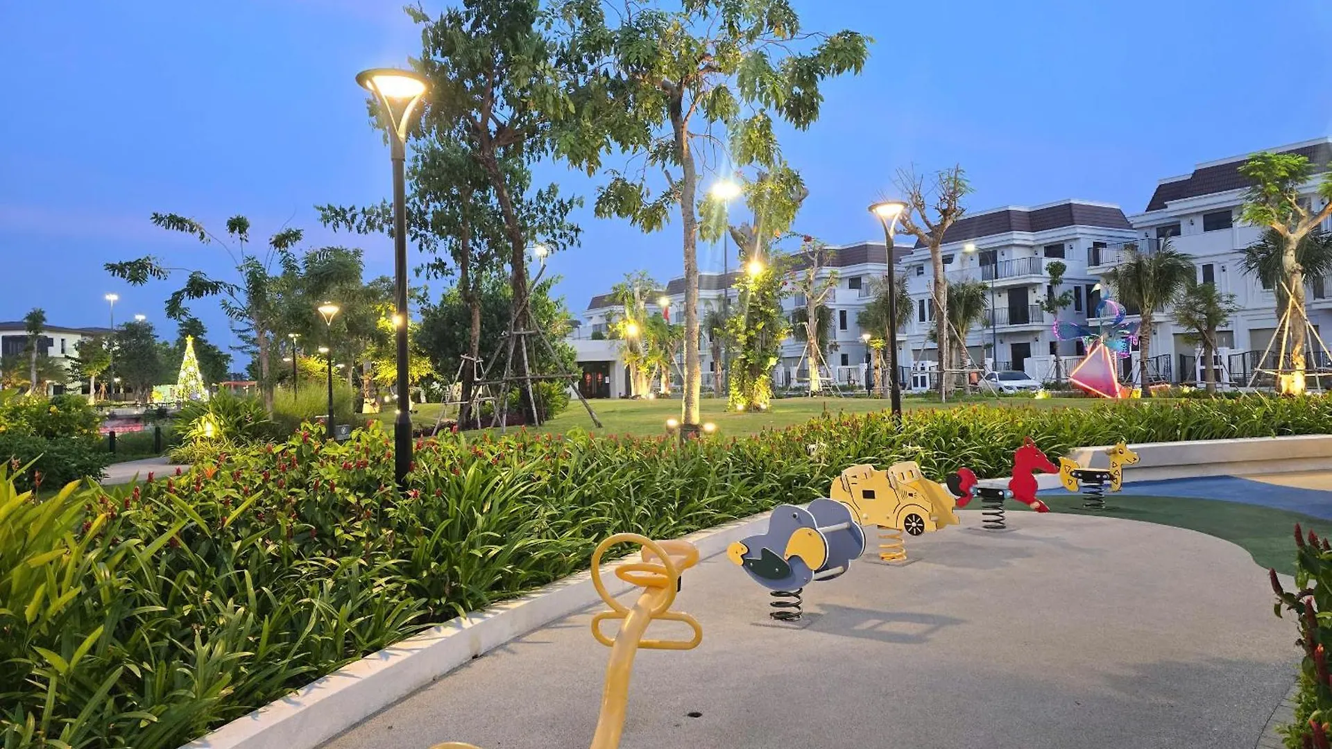 Cho Nghi Cho Thue Trong Ngay Di Bo Ra Bai Sau 173 Apartment